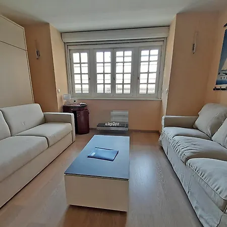 Deauville, Proche Avec Parking Privé Deauville